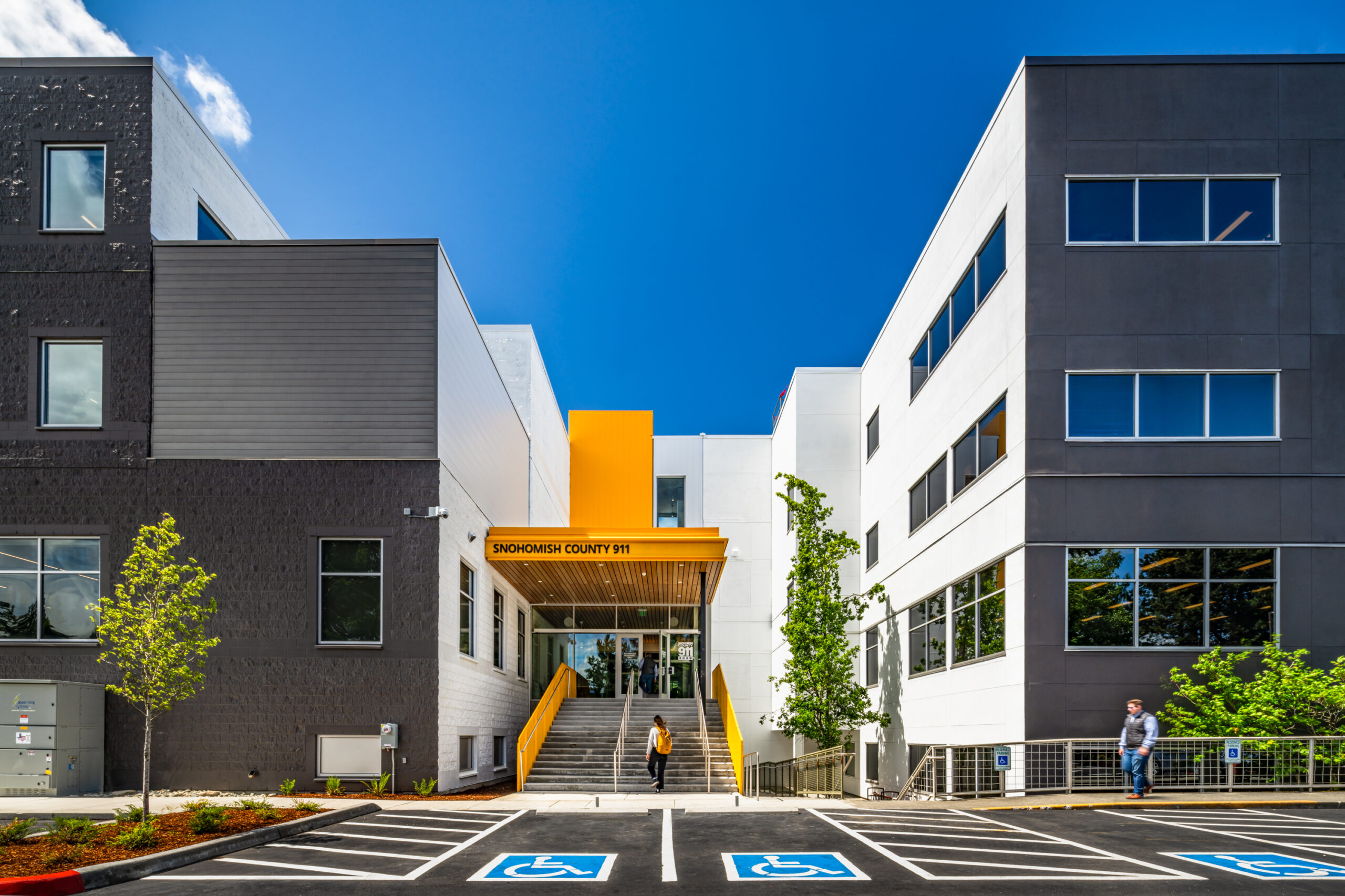 Snohomish County 911 Emergency Communications Center 1